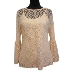 Ultra Pink Women's Size Medium Ivory Lace Top